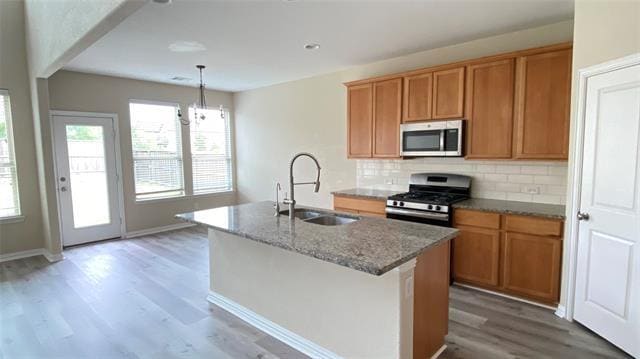 Building Photo - 6224 Heron Dr