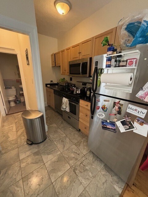 Foto del edificio - 1069 Beacon St