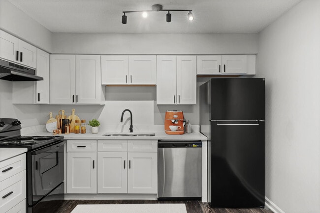 Foto del edificio - Hazelwood Forest Apartments