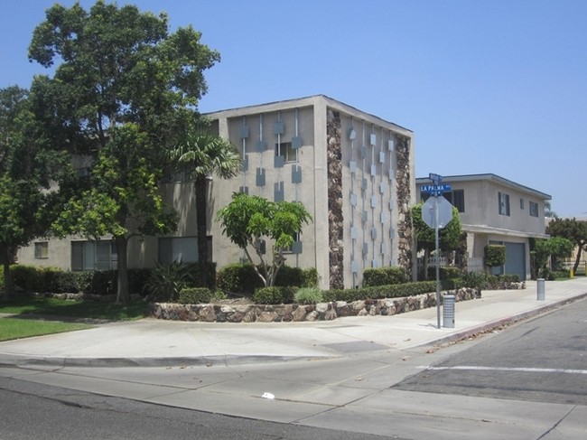 925 W La Palma Ave, Anaheim, CA 92801 Apartments - Anaheim, CA ...