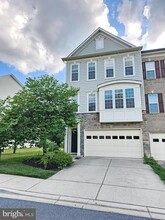 Building Photo - 9609 Bothwell Ln