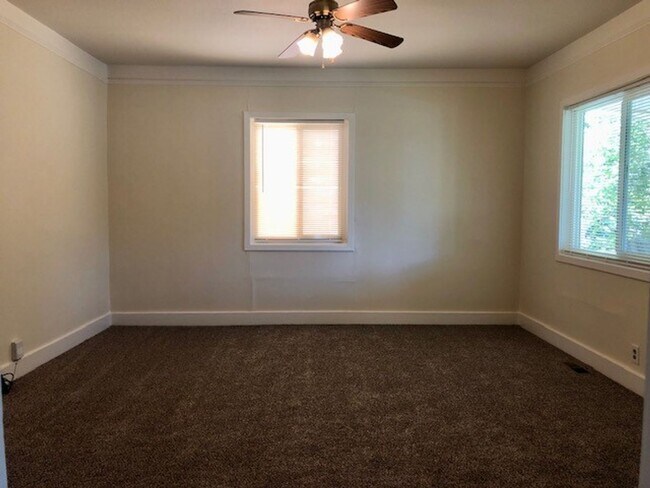 Foto del edificio - Charming 2 bedroom, 1.5 bath home near Sut...
