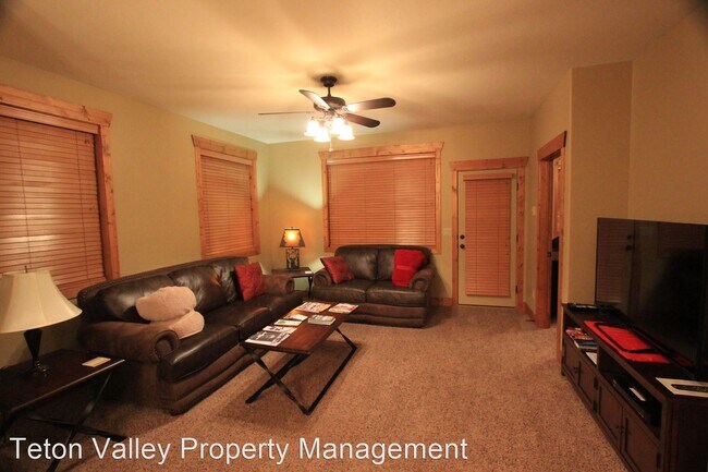 Foto del edificio - 3 br, 2 bath House - 629 Valley Centre Dri...