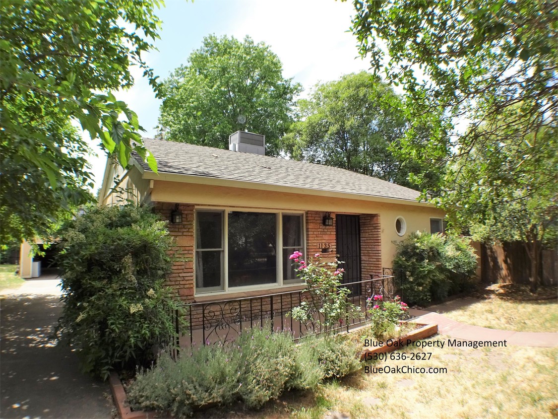Primary Photo - 1135 Warner St