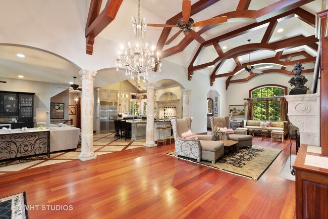 Foto del edificio - 15356 W Oak Spring Rd