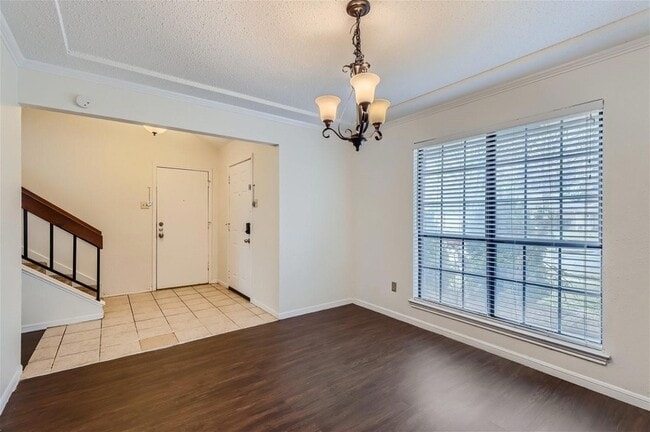Building Photo - 701 Dickey Drive