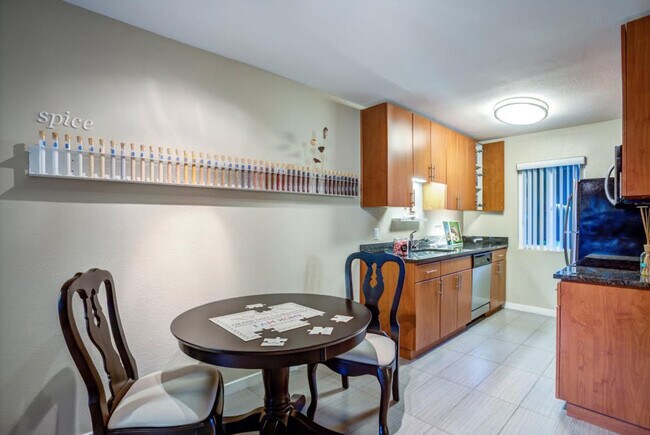 Foto del edificio - 20800 W Homestead Rd