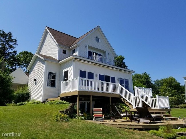 Foto del edificio - 2057 Lakeway Dr