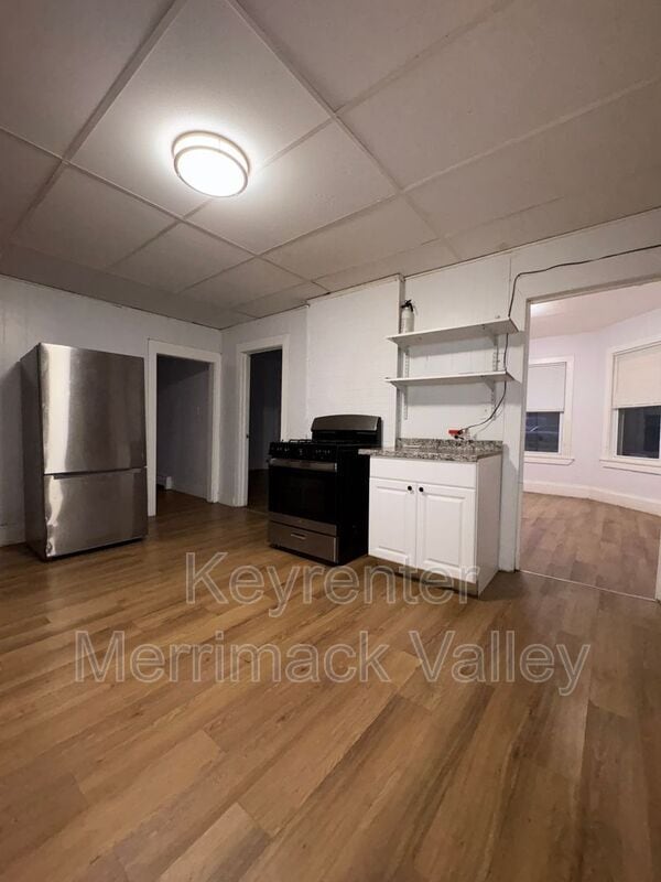 Photo - 58-60 Temple St 1st Fl Apartment