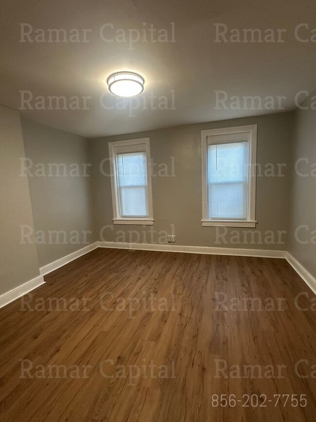 Building Photo - Cozy 3-Bedroom in the Heart of Downtown Ca...