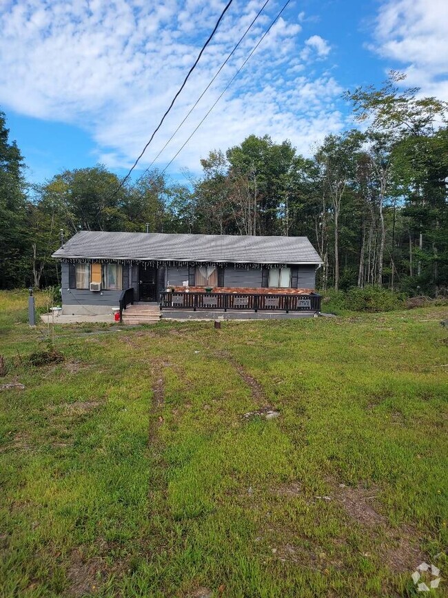 Building Photo - 203 Airport Rd