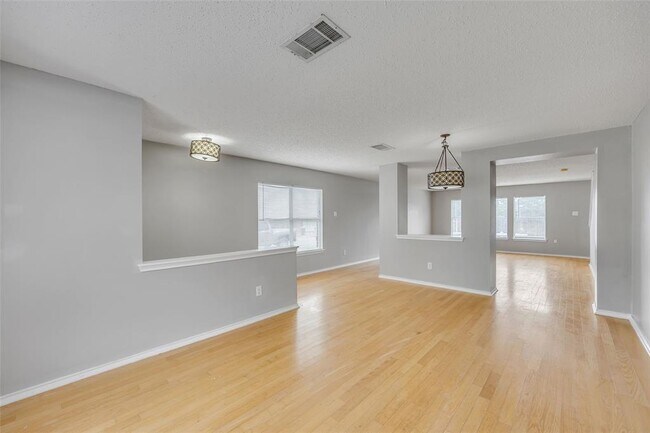 Foto del edificio - 2514 Byfield Dr