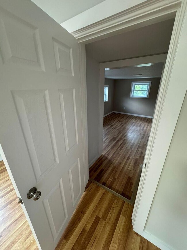 Foto del edificio - West 2nd Street Duplex