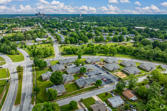 Context - Parkside Apartments