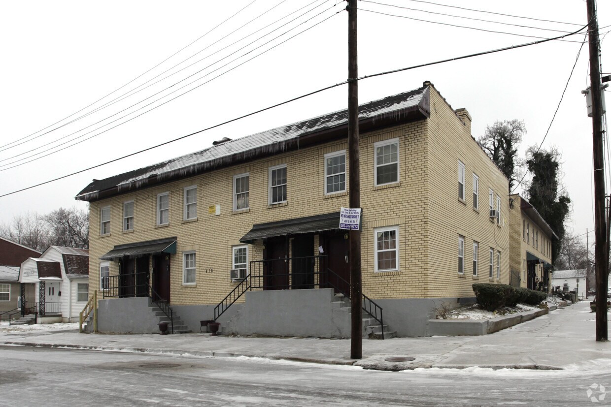 Building Photo - 418 S 20th St