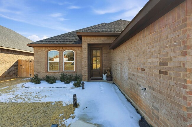 Building Photo - 1656 Whiterock Dr