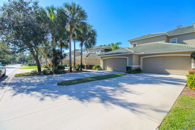 Building Photo - **CYPRESS WOODS COUNTRY CLUB **FULLY-TRANSFERRABLE BUNDLED GOLF UNIT ** FURNISHED SEASONAL RENTAL**