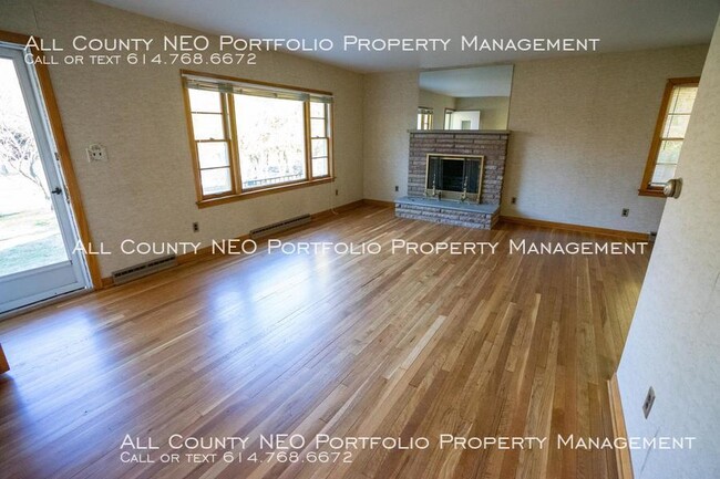 Building Photo - 2873 Zollinger Rd