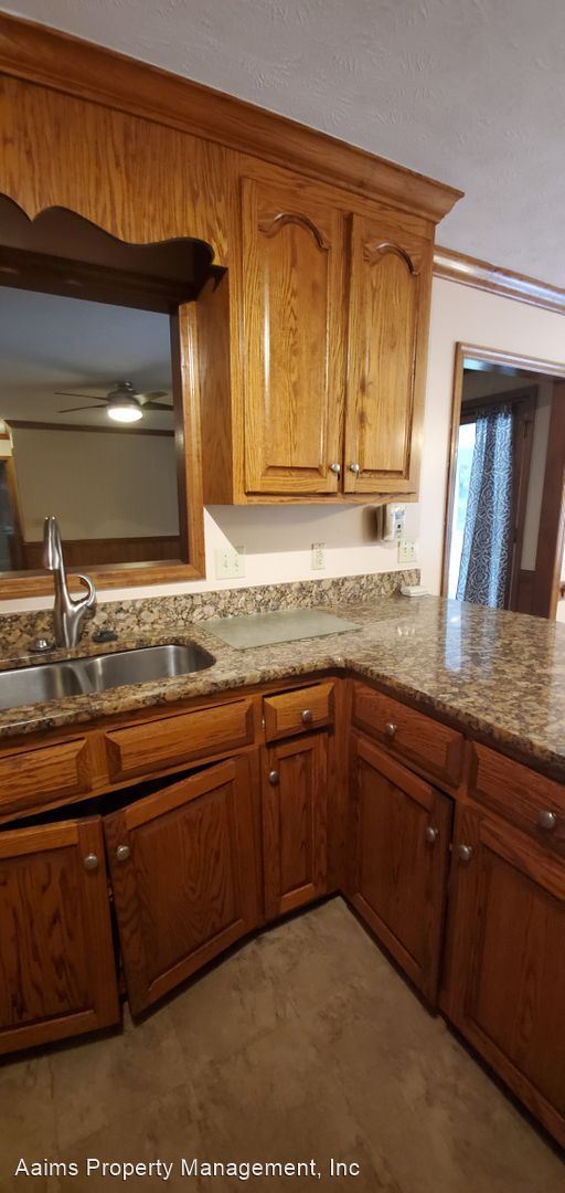 Foto del edificio - 3 br, 2.5 bath House - 6984 Kings Lynn Loop