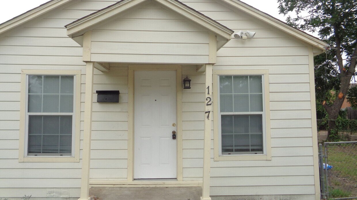West Ave A 127-129 - West Ave A 127-129