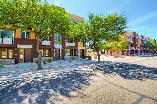 Foto del edificio - 6605 N 93RD Ave