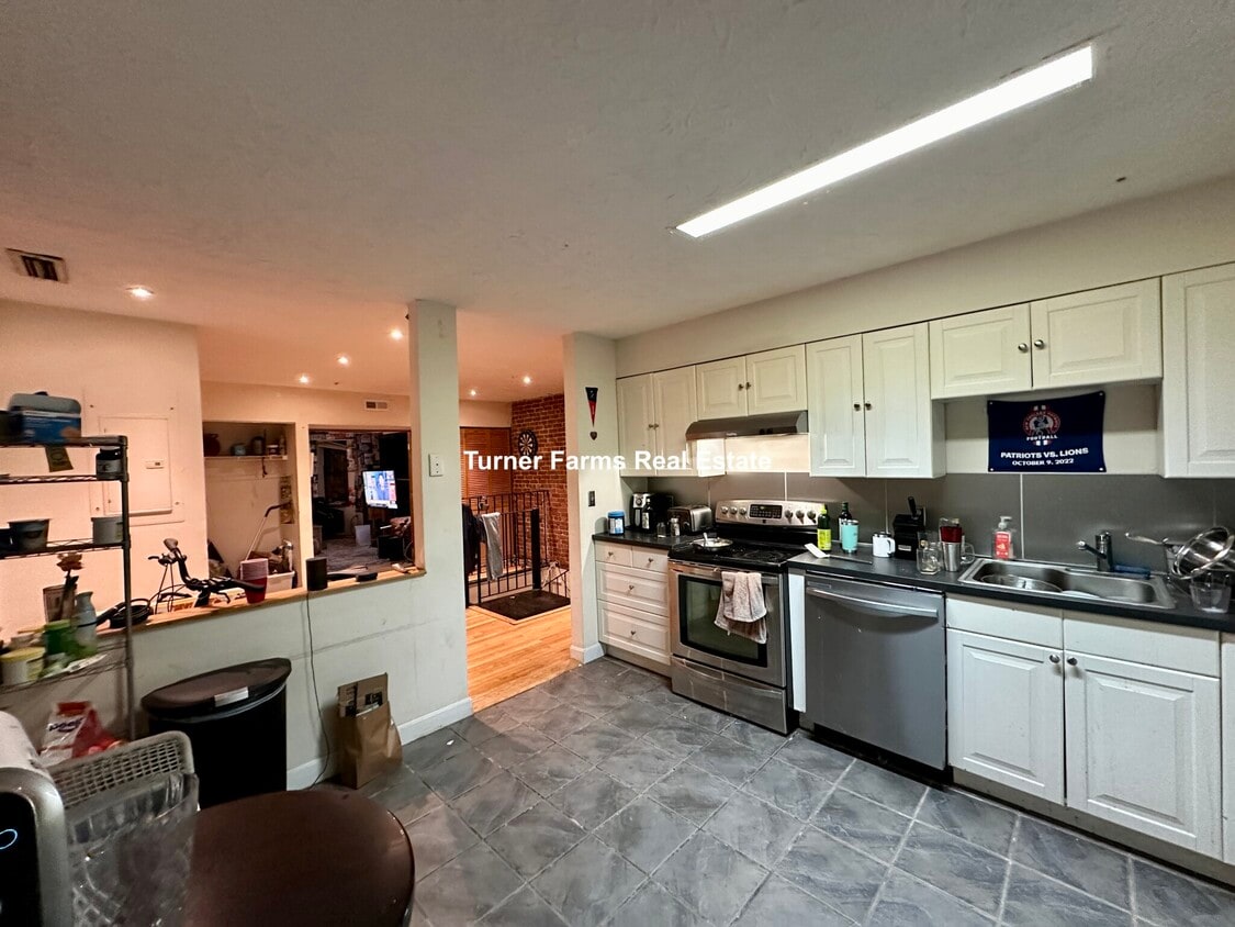 71 Gainsborough St Unit 101, Boston, MA 02115 Apartments in Boston