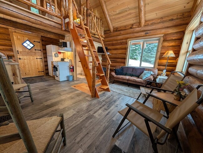 Building Photo - Beautiful Remote Furnished Cabin in Kooskia, ID