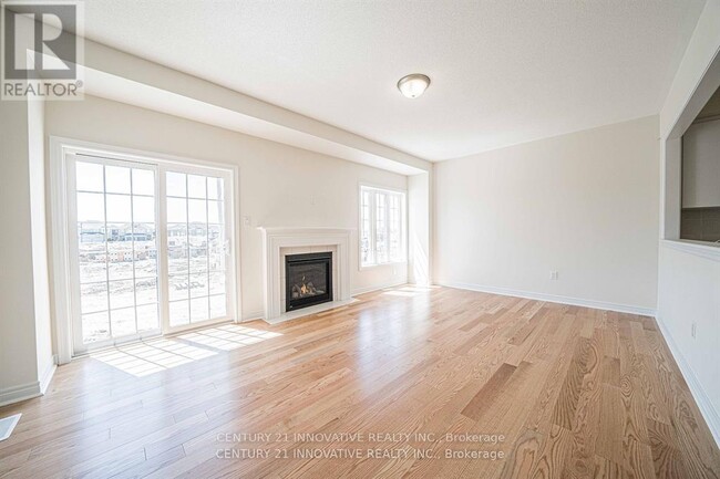 Building Photo - 13 Jevons Dr