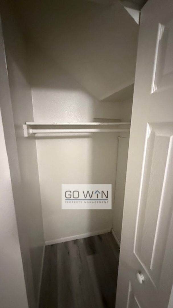 Foto del edificio - 755 W 1st Ave