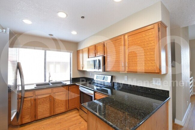 Foto del edificio - 154 W 5th St