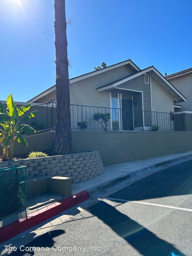 Primary Photo - 2 br, 1 bath House - 6879 Bear River Row U...
