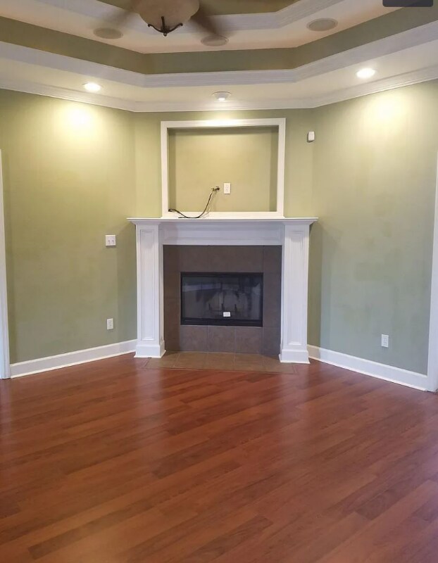 Photo - 201 Deanna Green Ln House