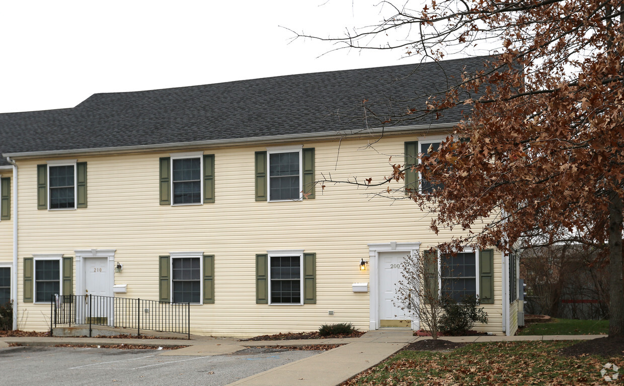 Primary Photo - Cold Springs Townhomes