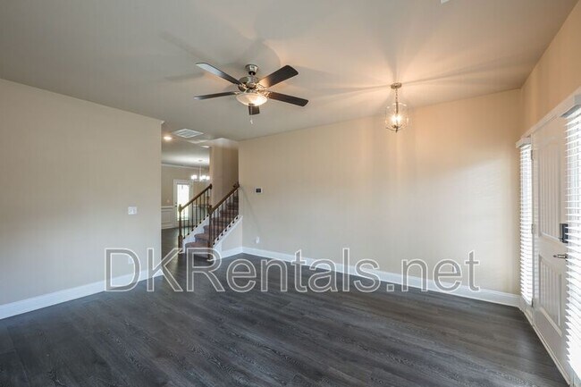 Building Photo - 12172 Flannery Ln