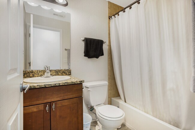 Foto del edificio - 1550 Little Bear Creek Point