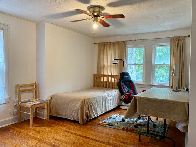 Second floor bedroom - 425 E Crain Ave