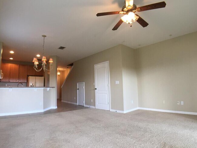 Foto del edificio - 10702 Savannah Wood Court - 1