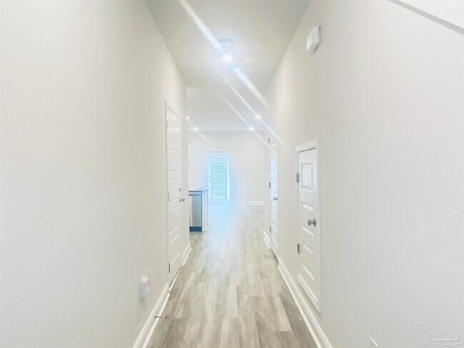 Foto del edificio - 710 Giese Ln