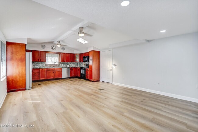 Foto del edificio - 11321 Deep Ln