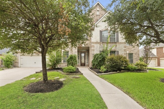 Foto del edificio - 7827 Trinity Hills Ln