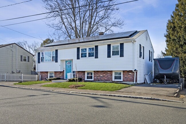 Building Photo - 44 Belleview Ave