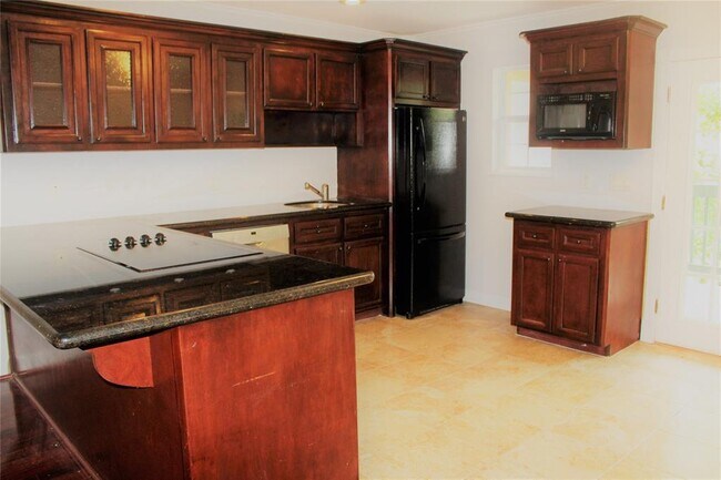 Foto del edificio - 8277 Kingsbrook Rd