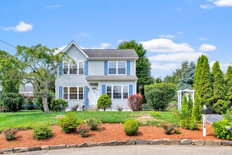 Building Photo - 18 Kathryn Dr