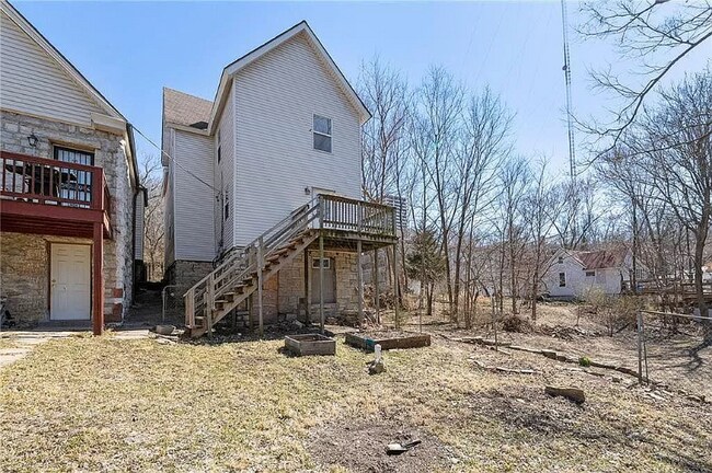 Building Photo - 2910 Belleview Ave