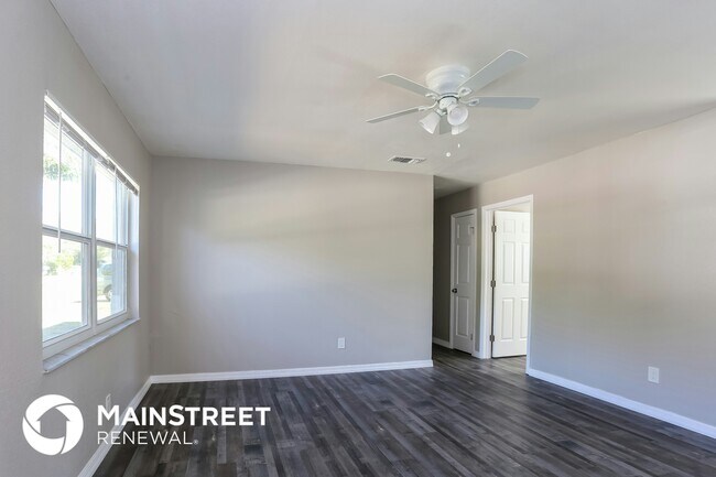 Foto del edificio - 2776 20th Ave SW