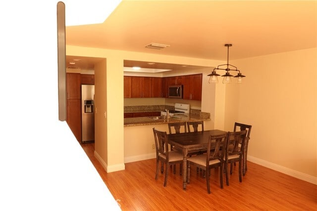 Building Photo - 4240 Lost Hills Rd