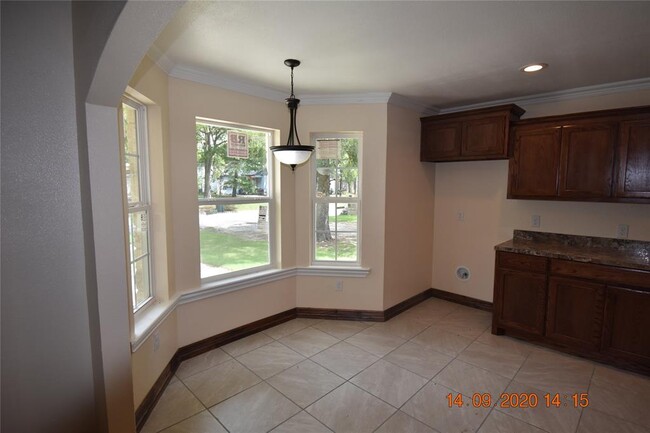 Foto del edificio - 716 N Harrison Ave