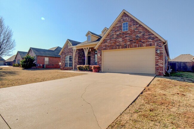 Foto del edificio - Beautiful 3 Bed 2 Bath Jenks!