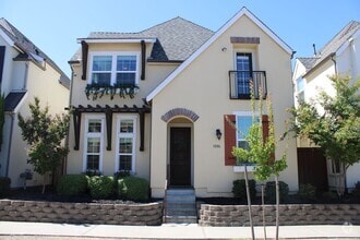 Building Photo - 1096 Provence Village Dr