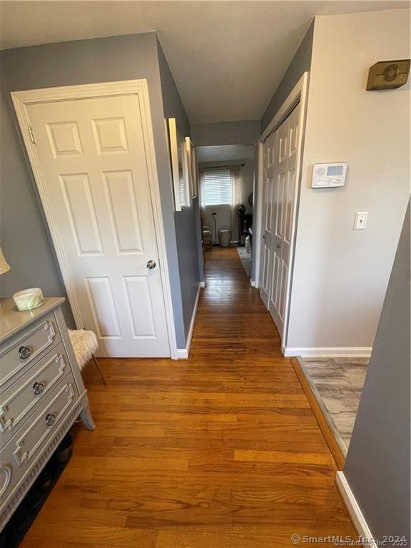 Foto del edificio - 58-60-60 Jerry Rd